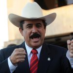 Ciudadanía hondureña analiza estrategias políticas atribuidas a Manuel Zelaya