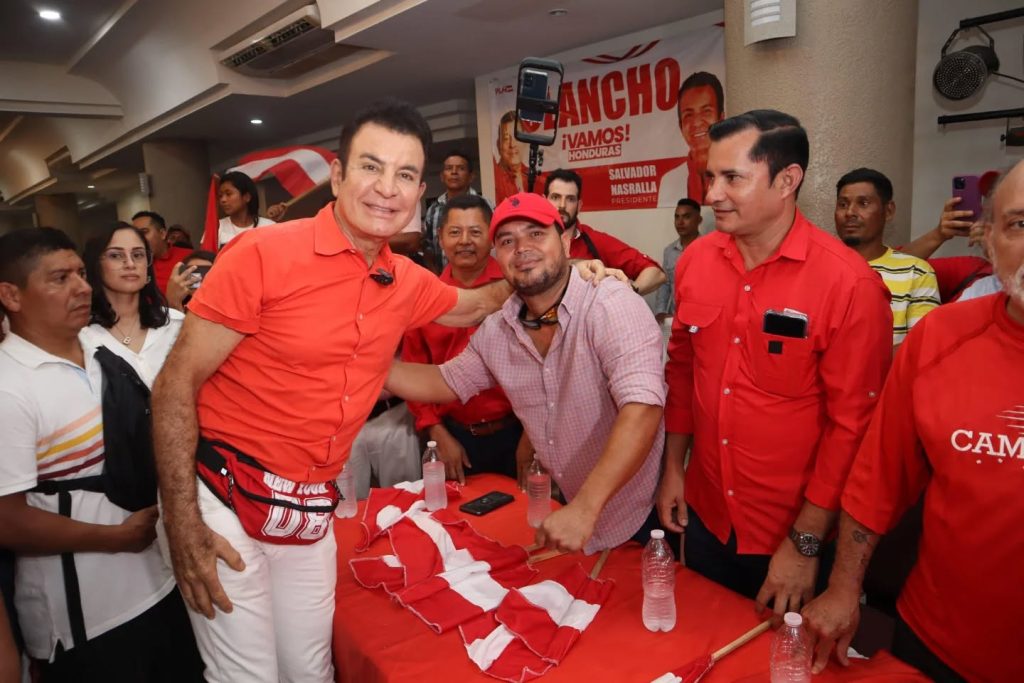 Propuesta de Nasralla: bloque nacional contra maniobras oficialistas que buscan frenar elecciones