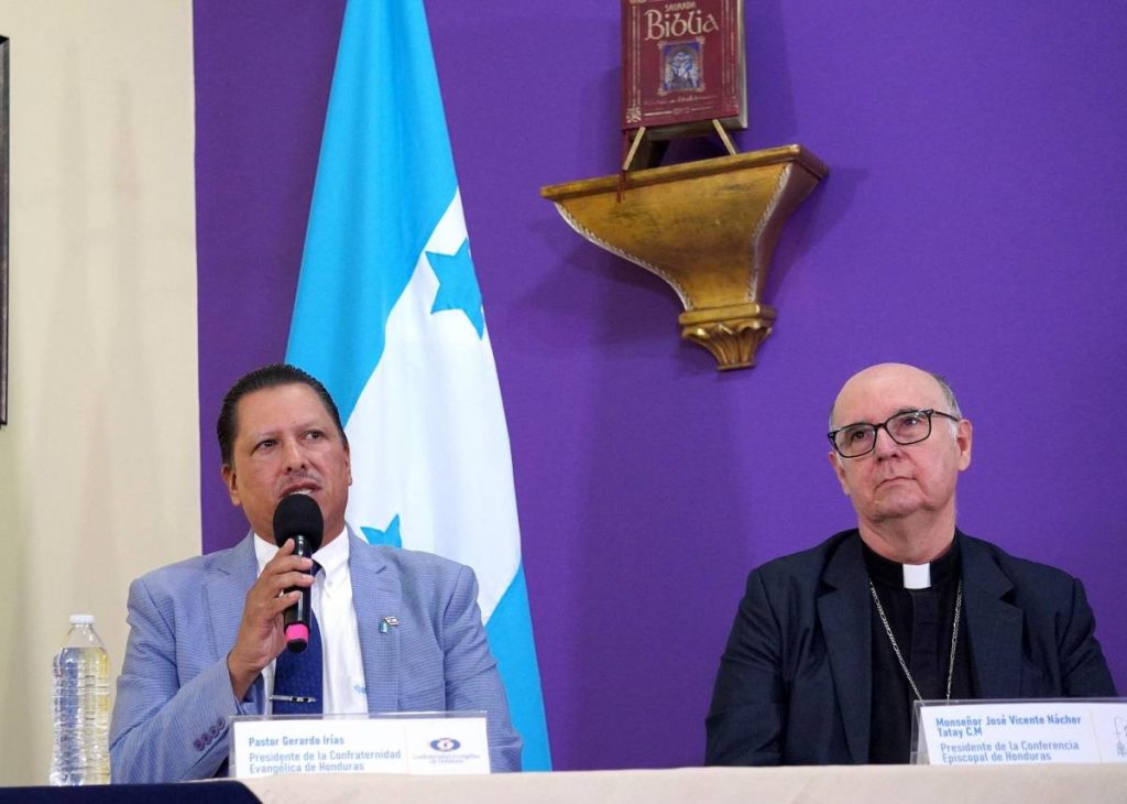 Iglesias de Honduras advierten sobre cooptación política en marcha por la paz y democracia