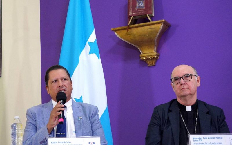 Iglesias de Honduras advierten sobre cooptación política en marcha por la paz y democracia