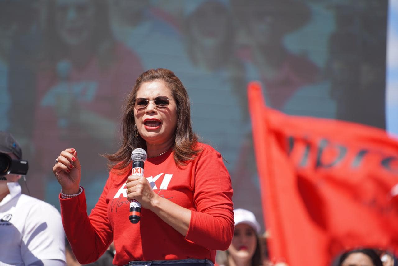 Los tropiezos de Rixi Moncada que afectan su postulación presidencial