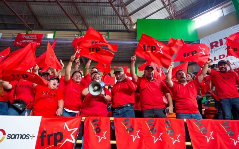 La transformación política de LIBRE se frena en Honduras