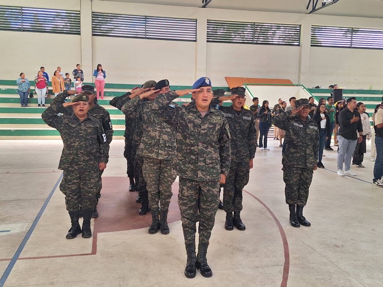 Fuerzas Armadas de Honduras: ¿Amenaza electoral?