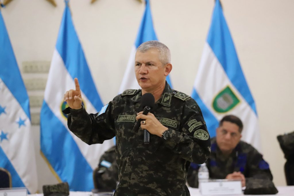 Crecen las dudas sobre FFAA en elecciones de Honduras