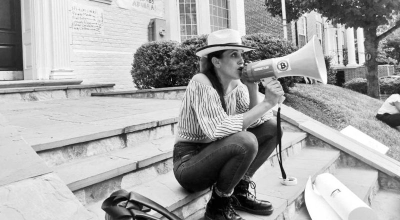 Grave problema de salud mental de Bertha Michelle Mendoza: Informe